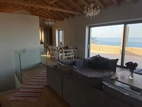 Villa, 3 Yatak Odası, Şömine