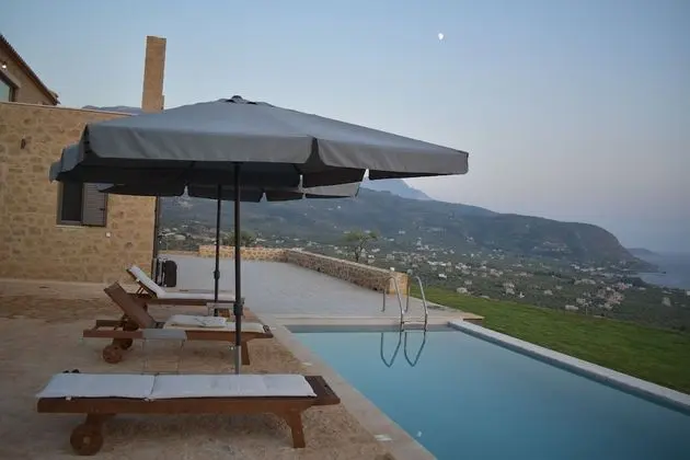 Villa, 3 Yatak Odası, Şömine
