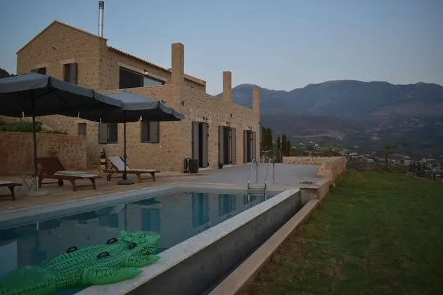 Villa, 3 Yatak Odası, Şömine