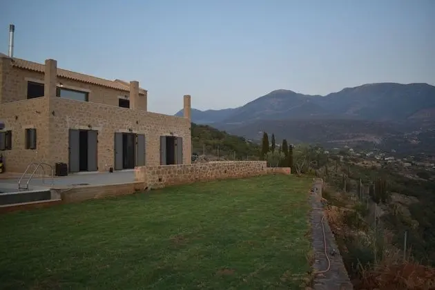 Villa, 3 Yatak Odası, Şömine
