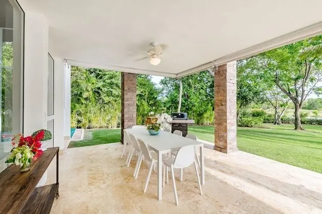 Deluxe Villa