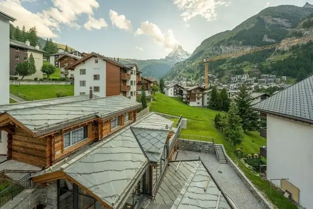 Apart Daire, 2 Yatak Odası, Balkon, Dağ Manzaralı