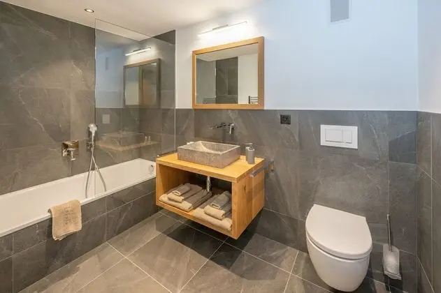 Apart Daire, 2 Yatak Odası, Balkon, Dağ Manzaralı