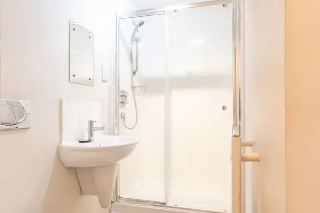 Luxury Apart Daire, Banyolu/Duşlu, Nehir Manzaralı (Clyde Side )