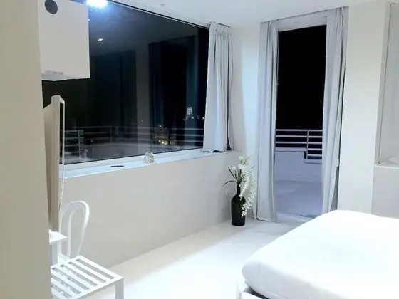 Comfort Üç Kişilik Oda, Balkon, Şehir Manzaralı