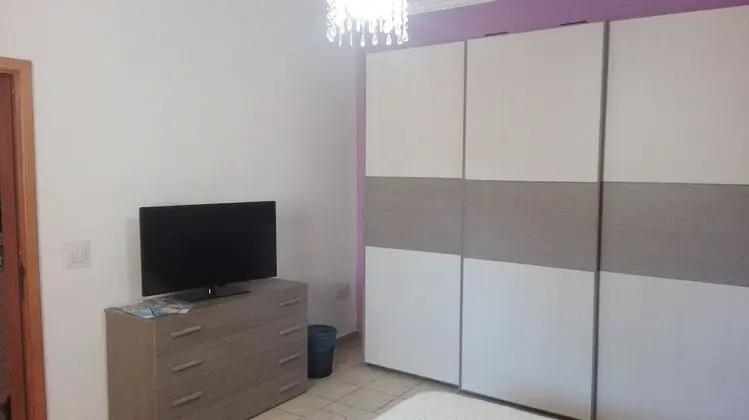 Deluxe Tek Büyük Yataklı Oda, Ortak Banyo