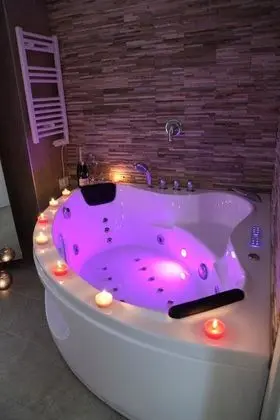 Exclusive Süit, Jakuzi