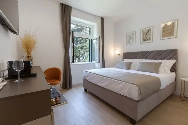 Luxury Tek Büyük Yataklı Oda, Deniz Manzaralı (1)