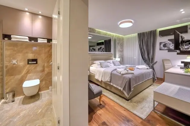 Deluxe Room, 1 Bedroom, SILVER
