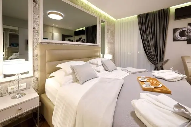 Deluxe Room, 1 Bedroom, SILVER