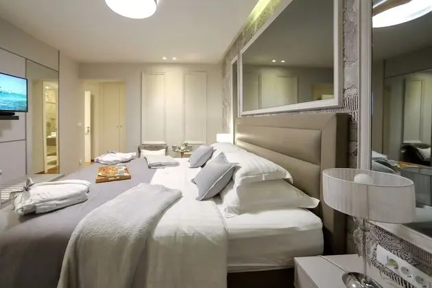 Deluxe Room, 1 Bedroom, SILVER