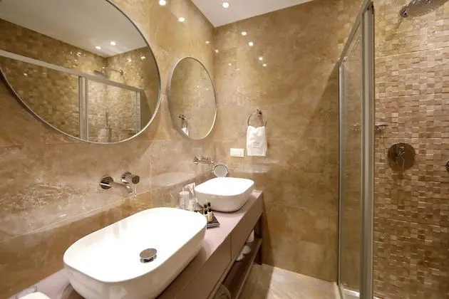 Deluxe Room, 1 Bedroom, SILVER