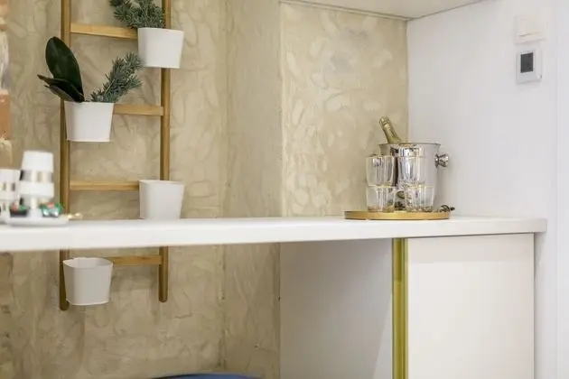 Deluxe Tek Büyük Yataklı Oda (1)