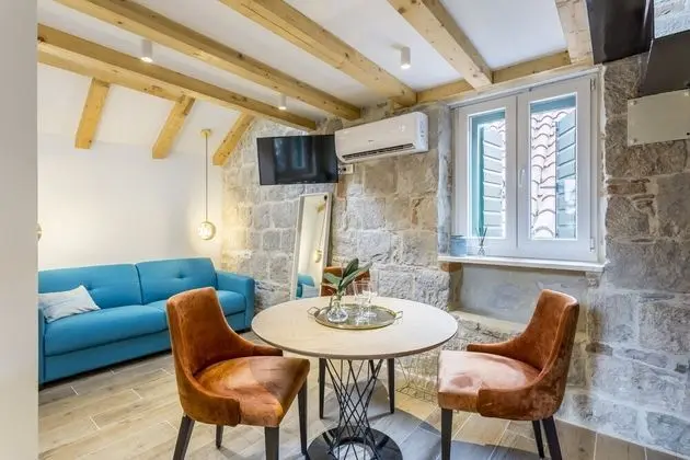 Deluxe Tek Büyük Yataklı Oda (3)