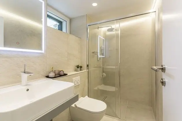 Deluxe Tek Büyük Yataklı Oda (3)