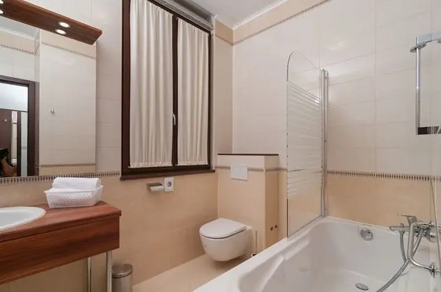 Tek Büyük veya İki Ayrı Yataklı Oda