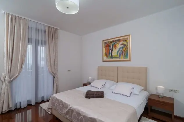 Tek Büyük veya İki Ayrı Yataklı Oda, Balkon (1)