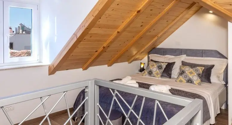 Deluxe Stüdyo Süit
