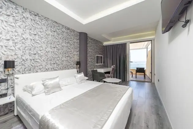 Deluxe Tek Büyük Yataklı Oda, Balkon