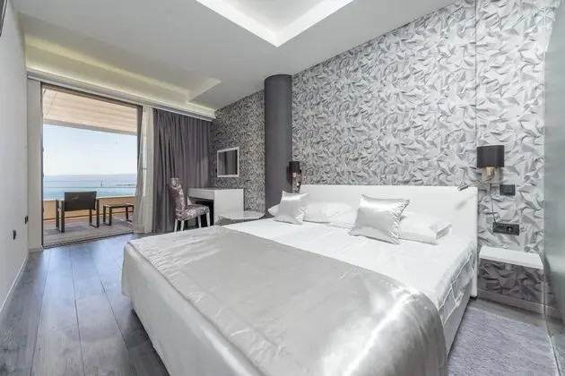 Deluxe Tek Büyük Yataklı Oda, Balkon