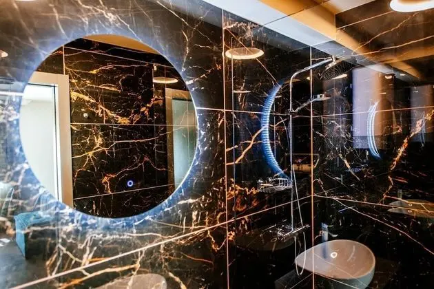 Deluxe Oda, 1 Büyük (Queen) Boy Yatak, Özel Banyo, Şehir Manzaralı