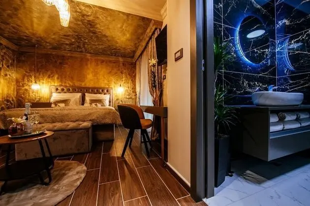 Design Oda, 1 Büyük (Queen) Boy Yatak, Özel Banyo, Şehir Manzaralı
