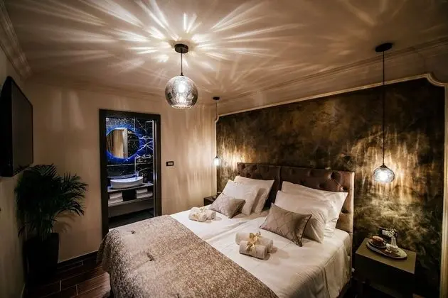 Exclusive Oda, 1 Büyük (Queen) Boy Yatak, Özel Banyo, Şehir Manzaralı