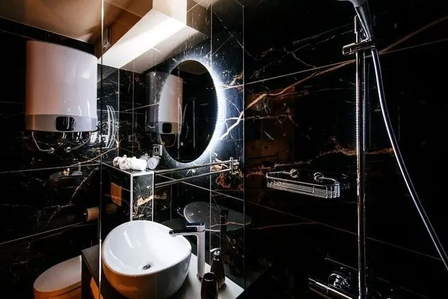Exclusive Oda, 1 Büyük (Queen) Boy Yatak, Özel Banyo, Şehir Manzaralı