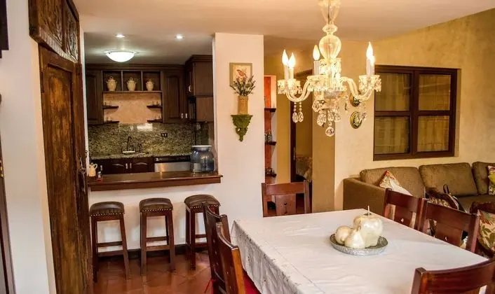 Deluxe Villa, 2 Yatak Odası, Havuz Kullanımı, Dağ Manzaralı