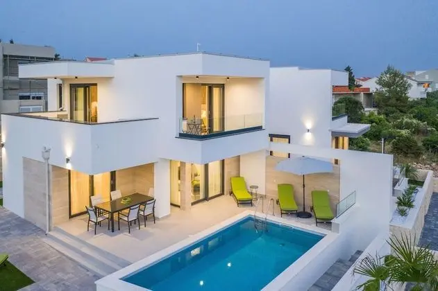 Luxury Villa, 3 Yatak Odası, Kişiye Özel Havuzlu, Deniz Manzaralı