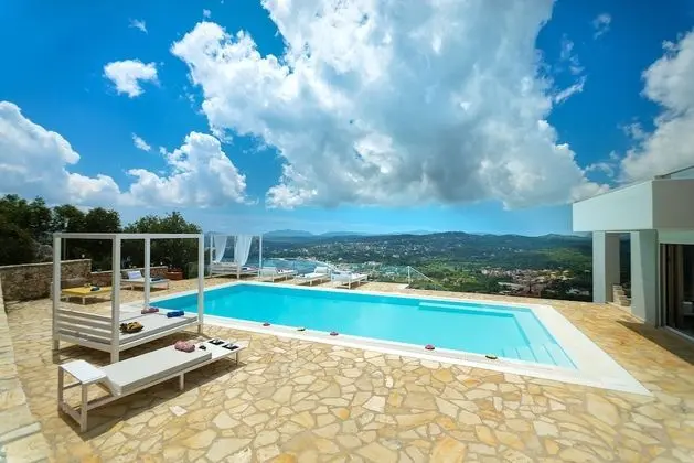 Luxury Villa, 4 Yatak Odası, Kişiye Özel Havuzlu, Deniz Manzaralı