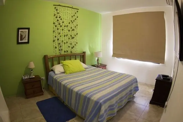 Comfort Villa, 2 Yatak Odası, Havuz Manzaralı, Denize Sıfır