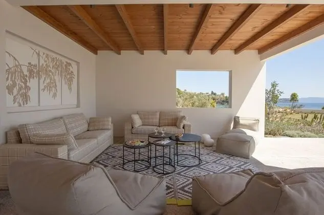 Royal Villa