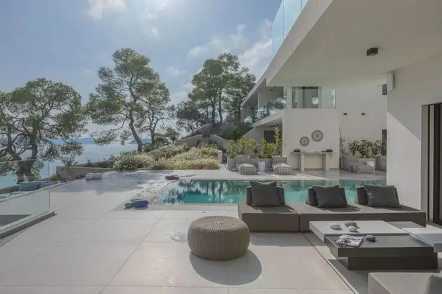 Royal Villa