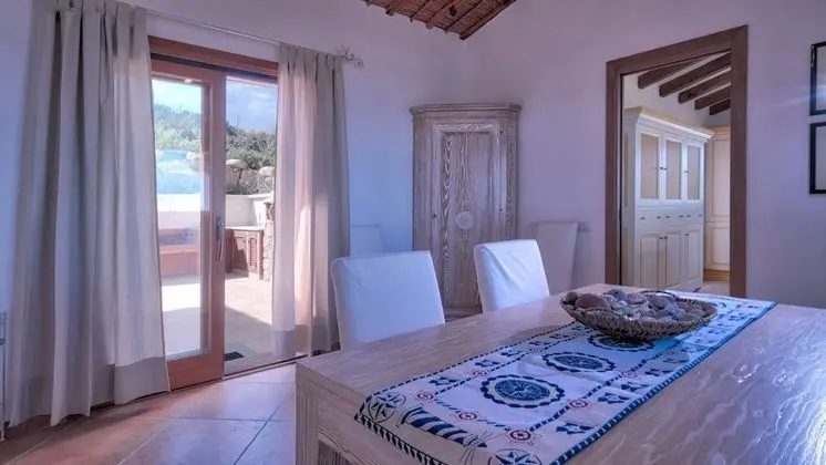 Villa, 4 Yatak Odası (6 pax)