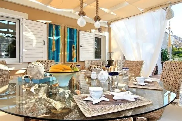 Villa, 4 Yatak Odası, Kişiye Özel Havuzlu, Deniz Manzaralı