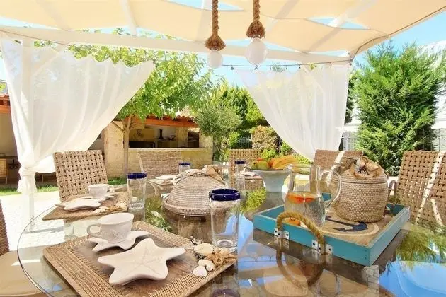 Villa, 4 Yatak Odası, Kişiye Özel Havuzlu, Deniz Manzaralı