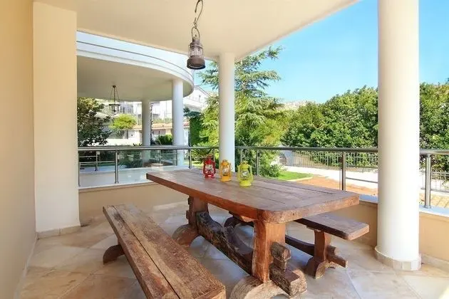 Villa, 4 Yatak Odası, Kişiye Özel Havuzlu, Deniz Manzaralı