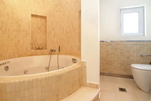 Villa, 4 Yatak Odası, Kişiye Özel Havuzlu, Deniz Manzaralı