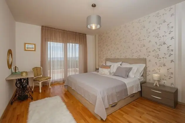 Villa, Birden Çok Yatak