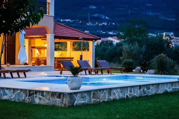 Villa, Birden Çok Yatak