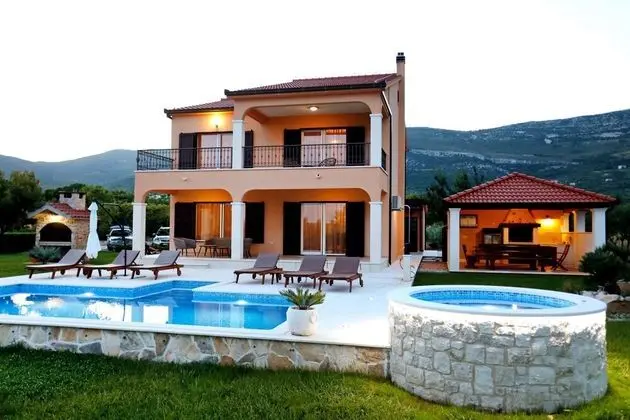 Villa, Birden Çok Yatak