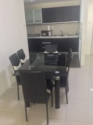 Apart Daire, 3 Yatak Odası (2 King and 3 Single Beds)
