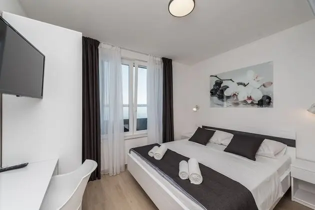 Villa (Four Bedroom Villa)