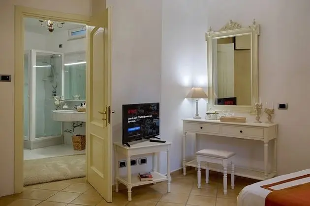 Villa, 4 Yatak Odası, Şömine