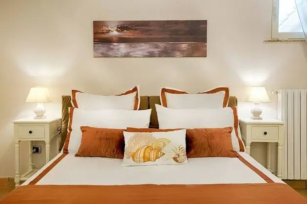 Villa, 4 Yatak Odası, Şömine