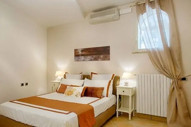 Villa, 4 Yatak Odası, Şömine