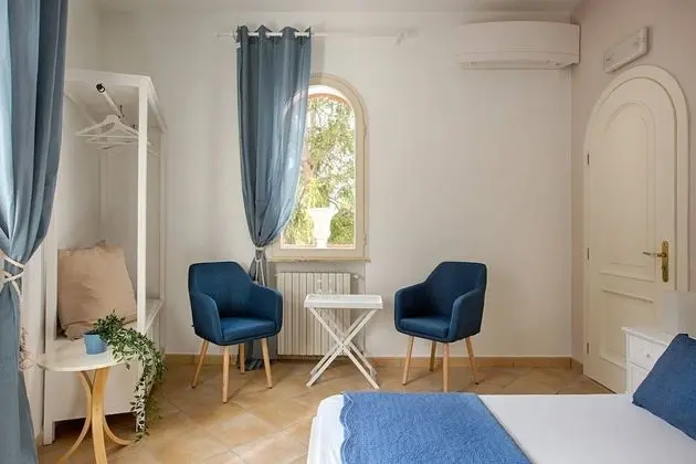 Villa, 4 Yatak Odası, Şömine