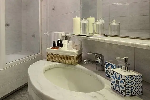 Villa, 4 Yatak Odası, Şömine