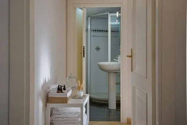 Villa, 4 Yatak Odası, Şömine